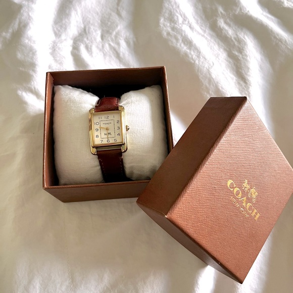 Coach Timeless Leather Watch - Picture 2 of 10